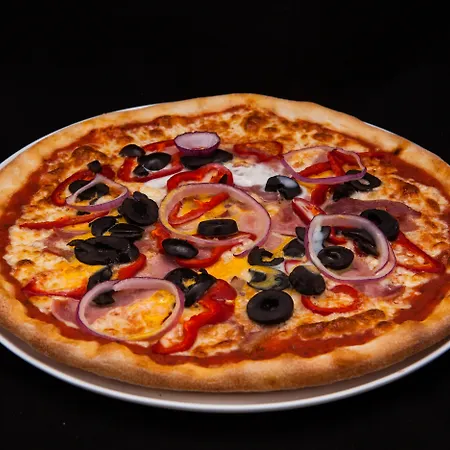 Lotus Family - Free Parking Hotel