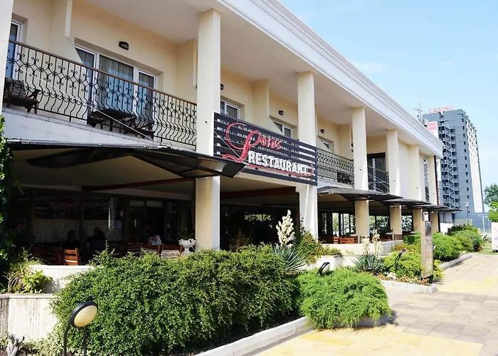 Lotus Family - Free Parking Hotel 3*