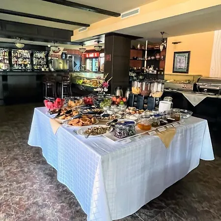 莲花酒店 3* 阳光海滩