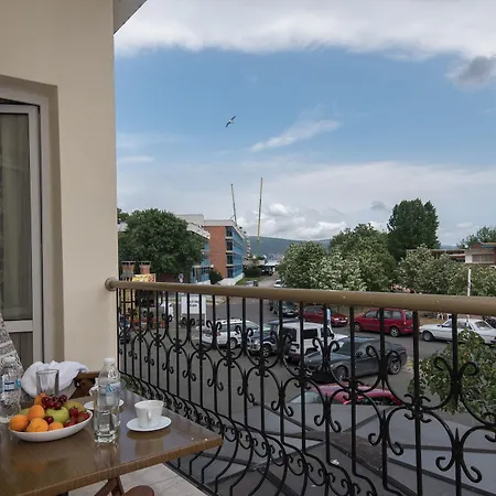Hotel Lotus Family - Free Parking Sunny Beach