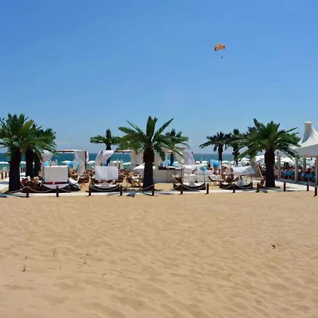 Lotus Family - Free Parking Солнечный берег