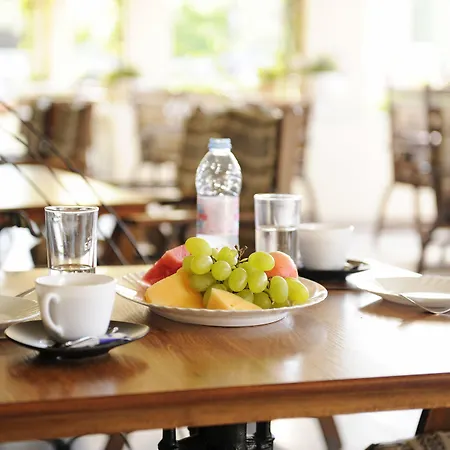 Lotus Family - Free Parking Hotel 3*