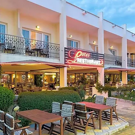 Hotel Lotus Family - Free Parking
