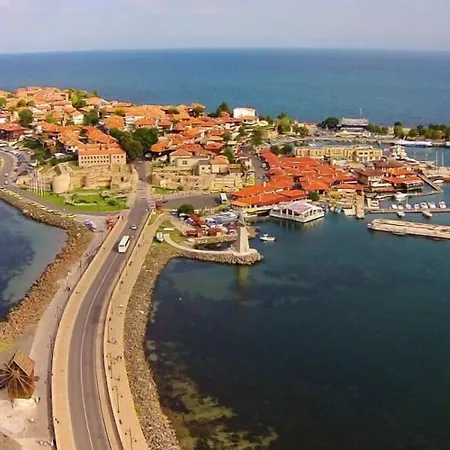 Lotus Family - Free Parking Hotel Słoneczny Brzeg