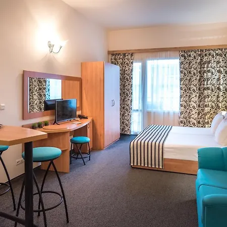 Otel Lotus Family - Free Parking 3*