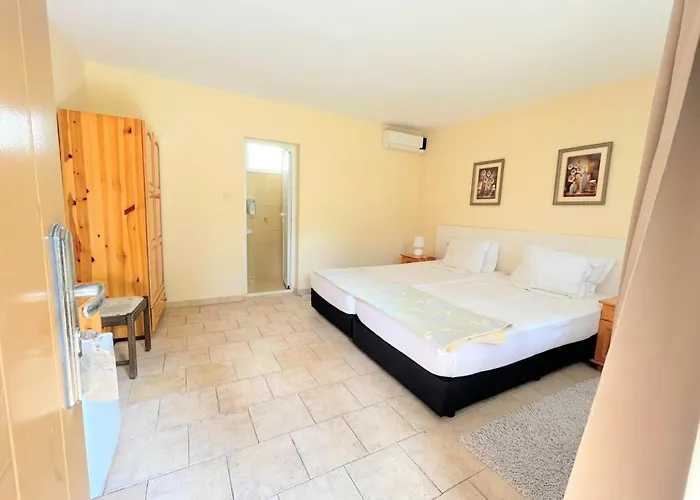 Lotus Family - Free Parking 3* Napospart