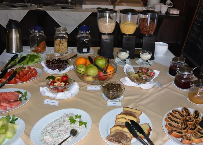 Lotus Family - Free Parking Napospart