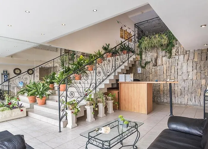 Lotus Family - Free Parking 3*