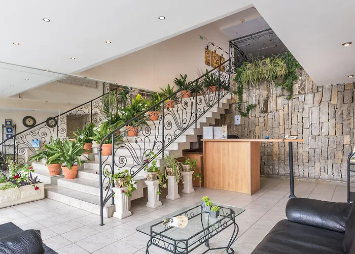 Lotus Family - Free Parking מלון סאני ביץ'