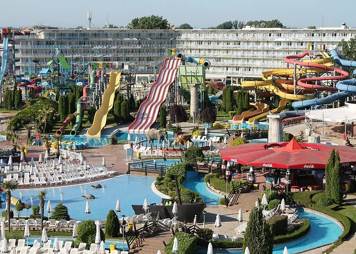 Lotus Family - Free Parking סאני ביץ'