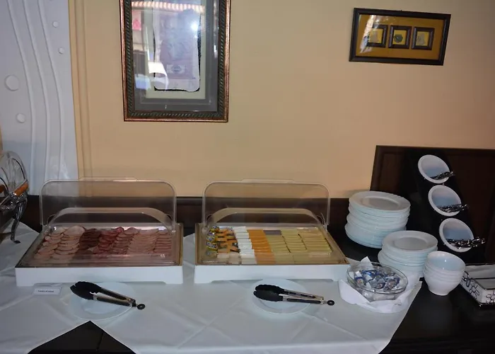 מלון Lotus Family - Free Parking סאני ביץ'